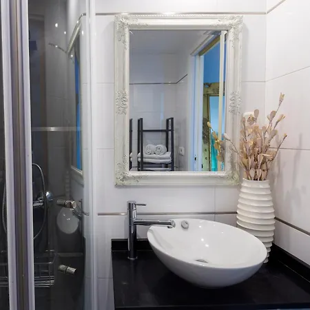Apartment La Marina