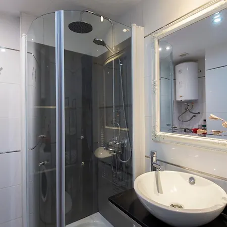 Apartment La Marina *